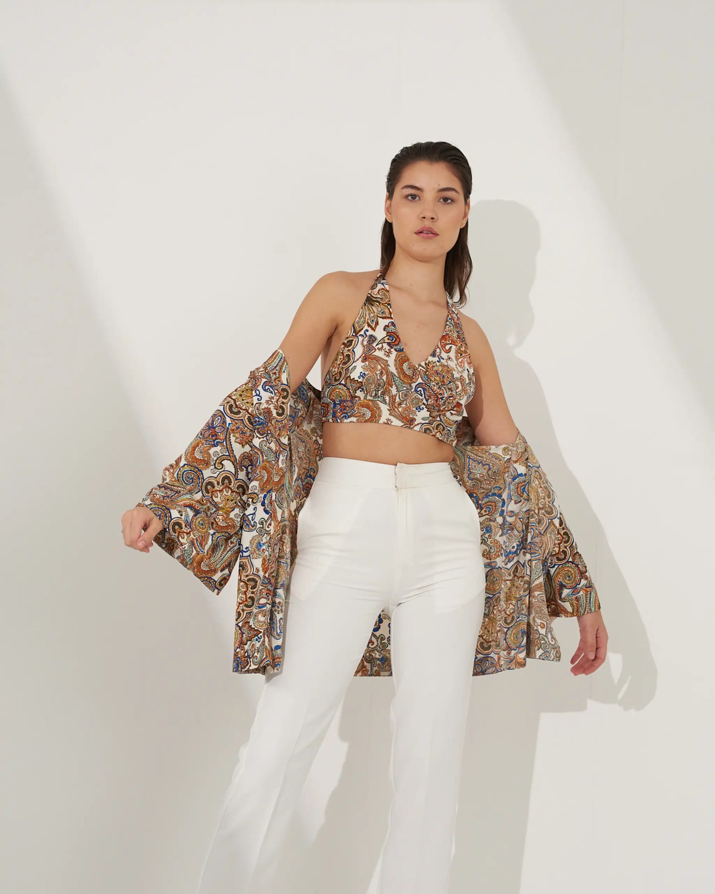 ROYAL SOUL - Halter neck top with a Shrug (Set)