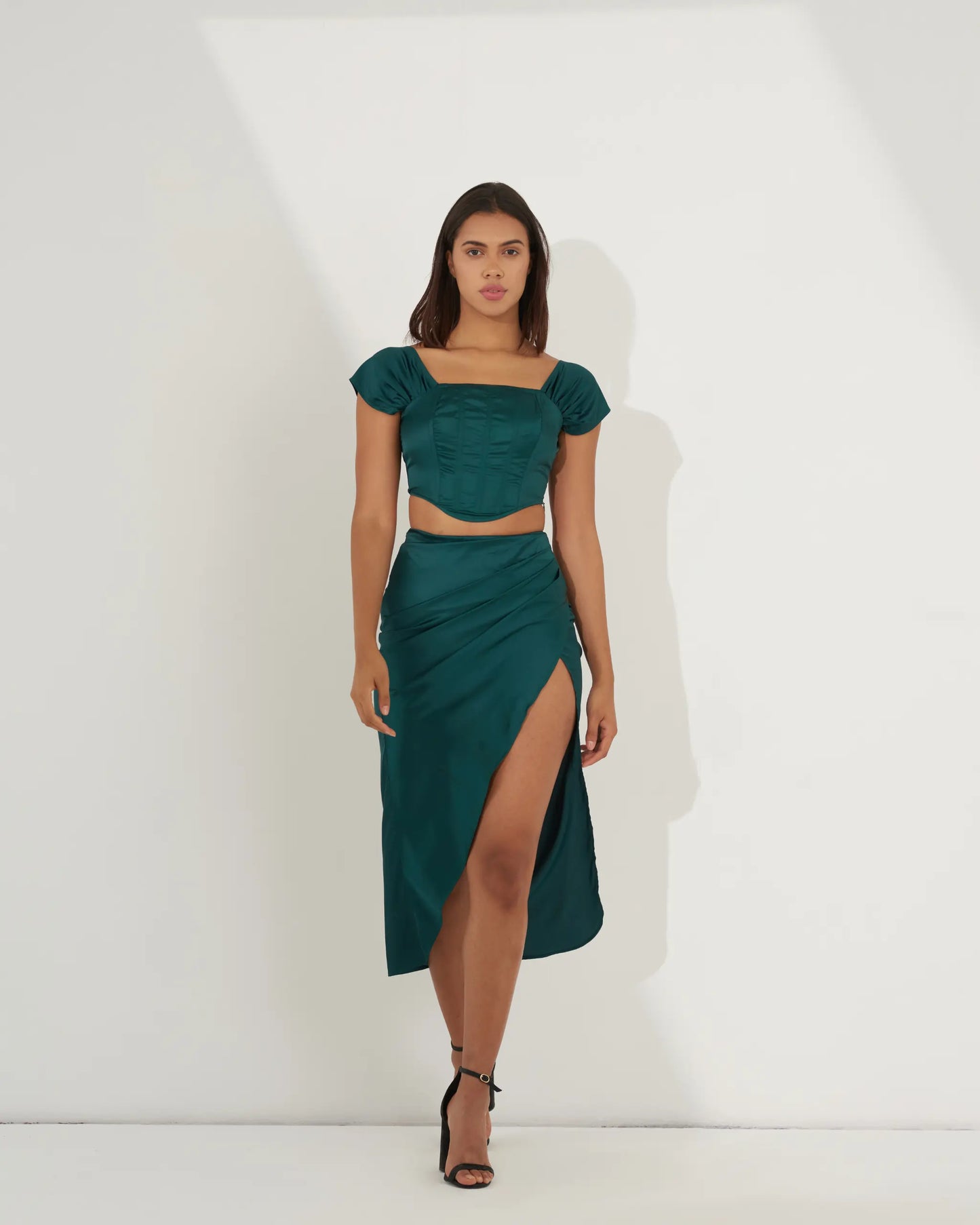 SHINING STAR - Satin corset top with pleated skirt (set)