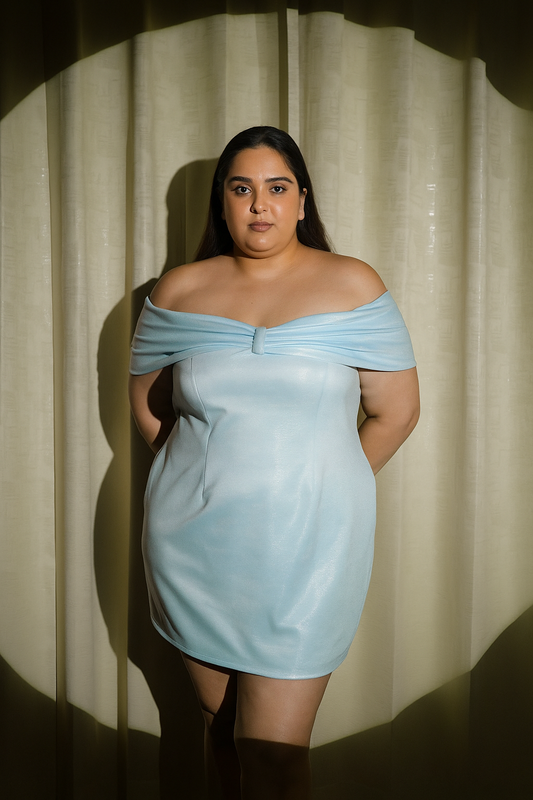 INFINITE BLISS - BEAUTIFUL SHINY BLUE DRESS