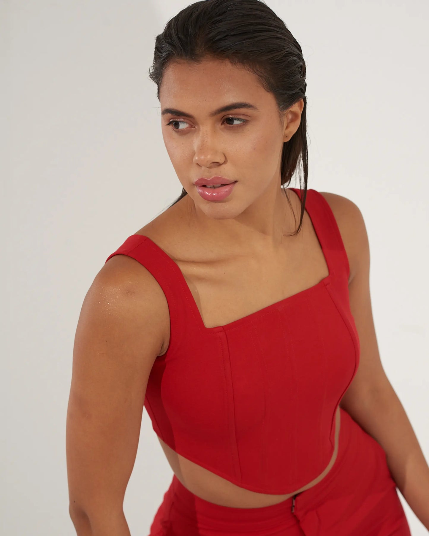 RADIANT - Red corset top with pants