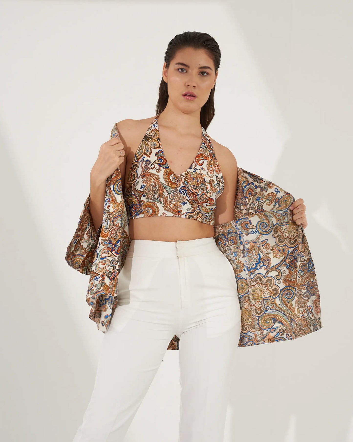 ROYAL SOUL - Halter neck top with a Shrug (Set)