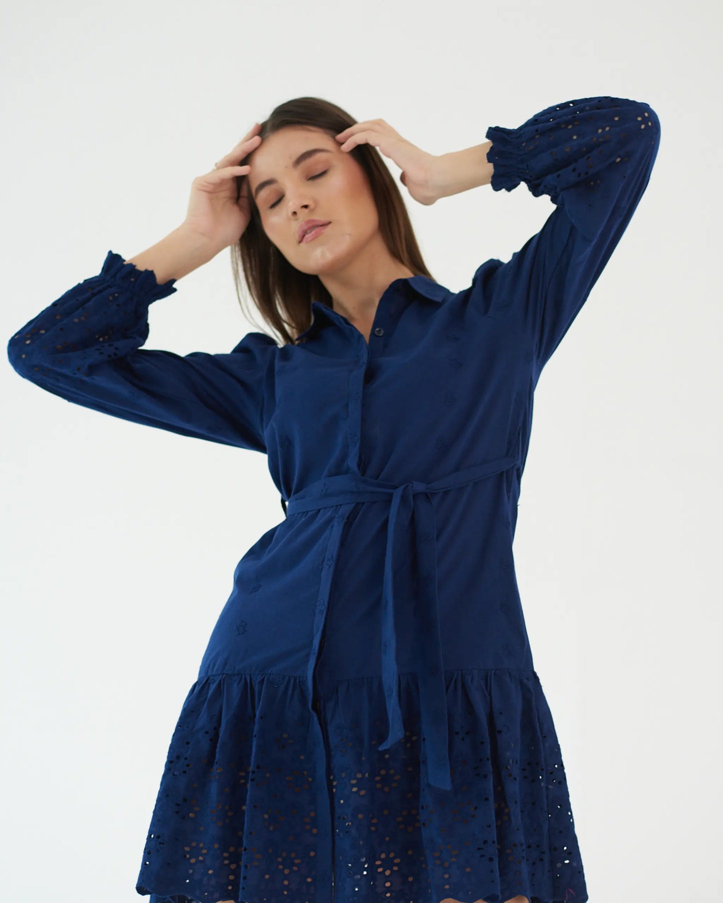 EFFORTLESS ELEGANCE - Blue cotton shirt dress