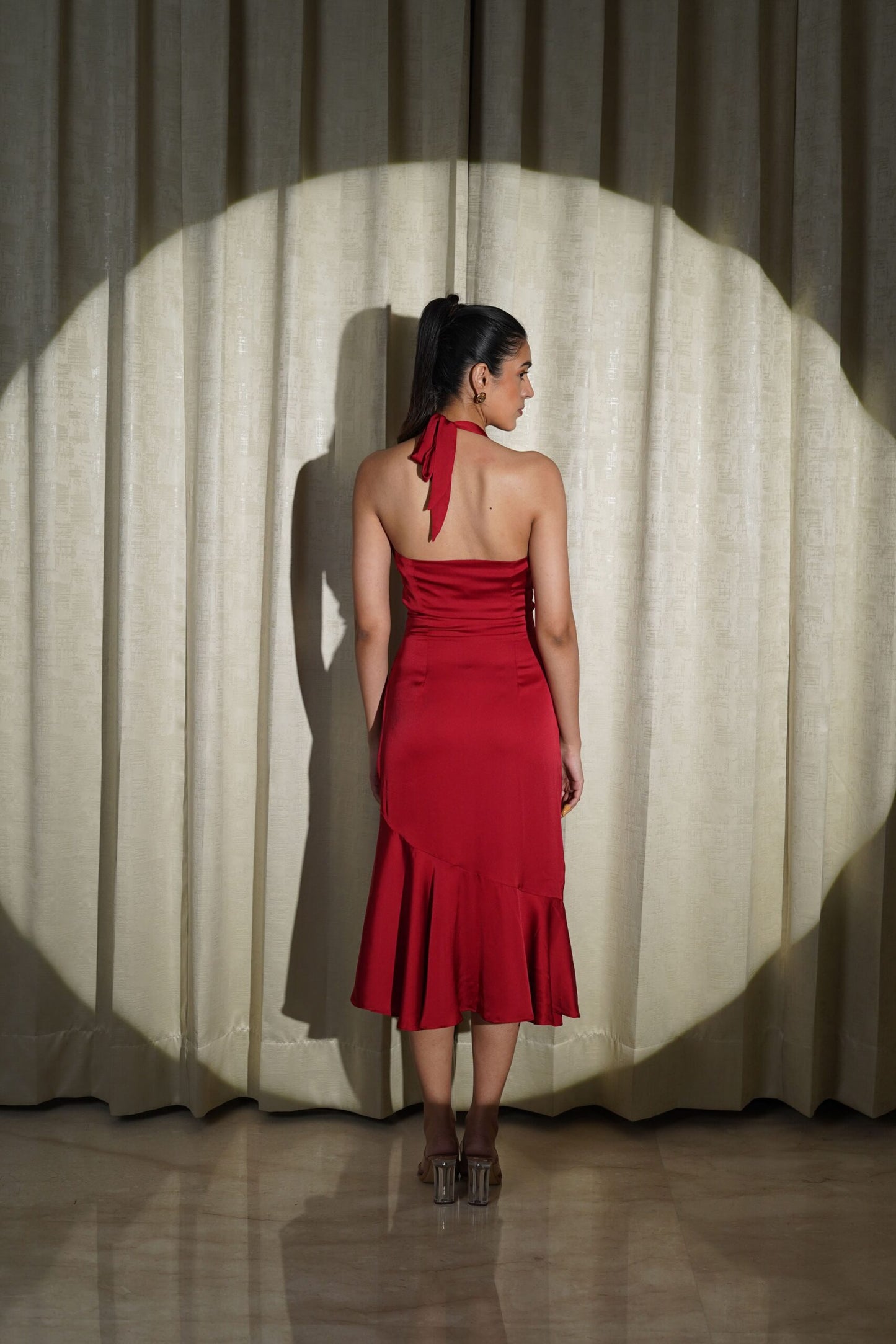 FALLING FOR YOU - SOPHISTICATED MAROON DRESS