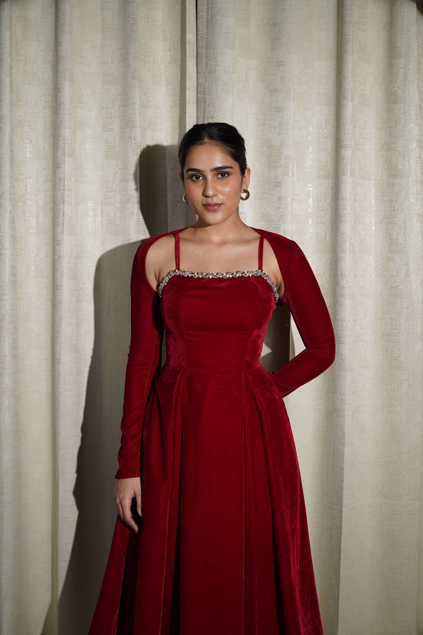 VELVET LOVE - LUXURIOUS MAROON VELVET FLARED DRESS