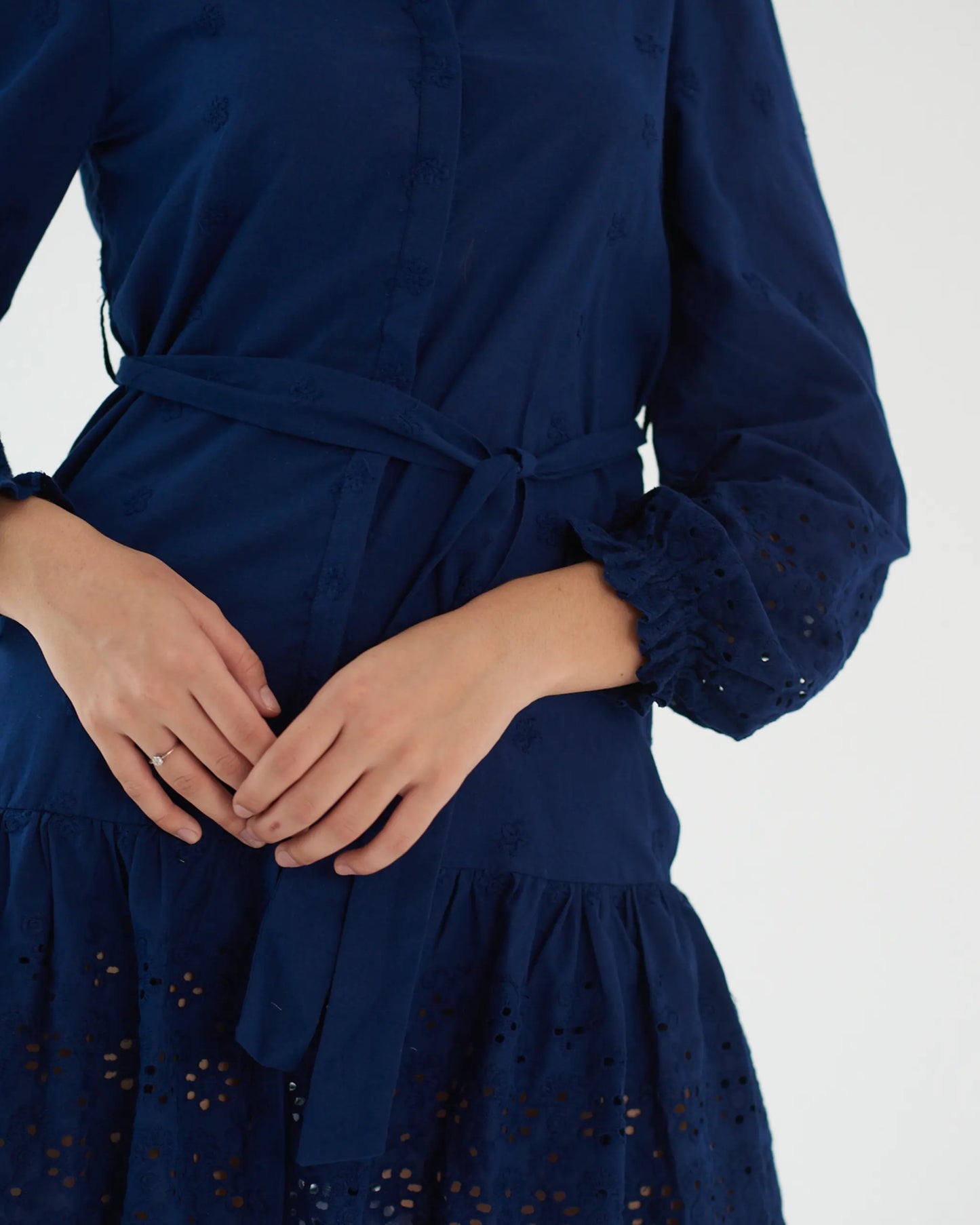 EFFORTLESS ELEGANCE - Blue cotton shirt dress