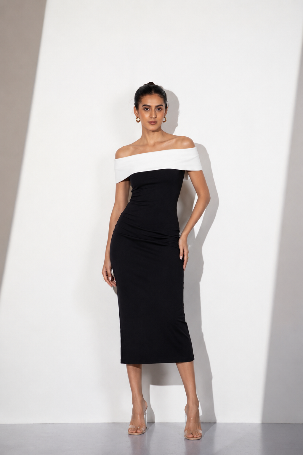 Contrast Luxe Midi Dress