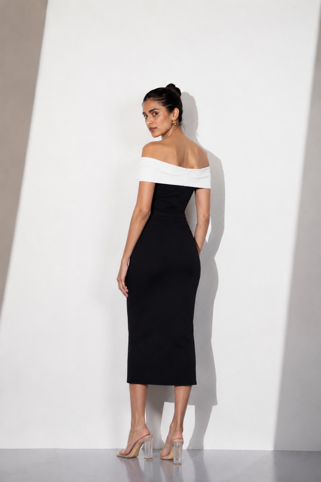 Contrast Luxe Midi Dress