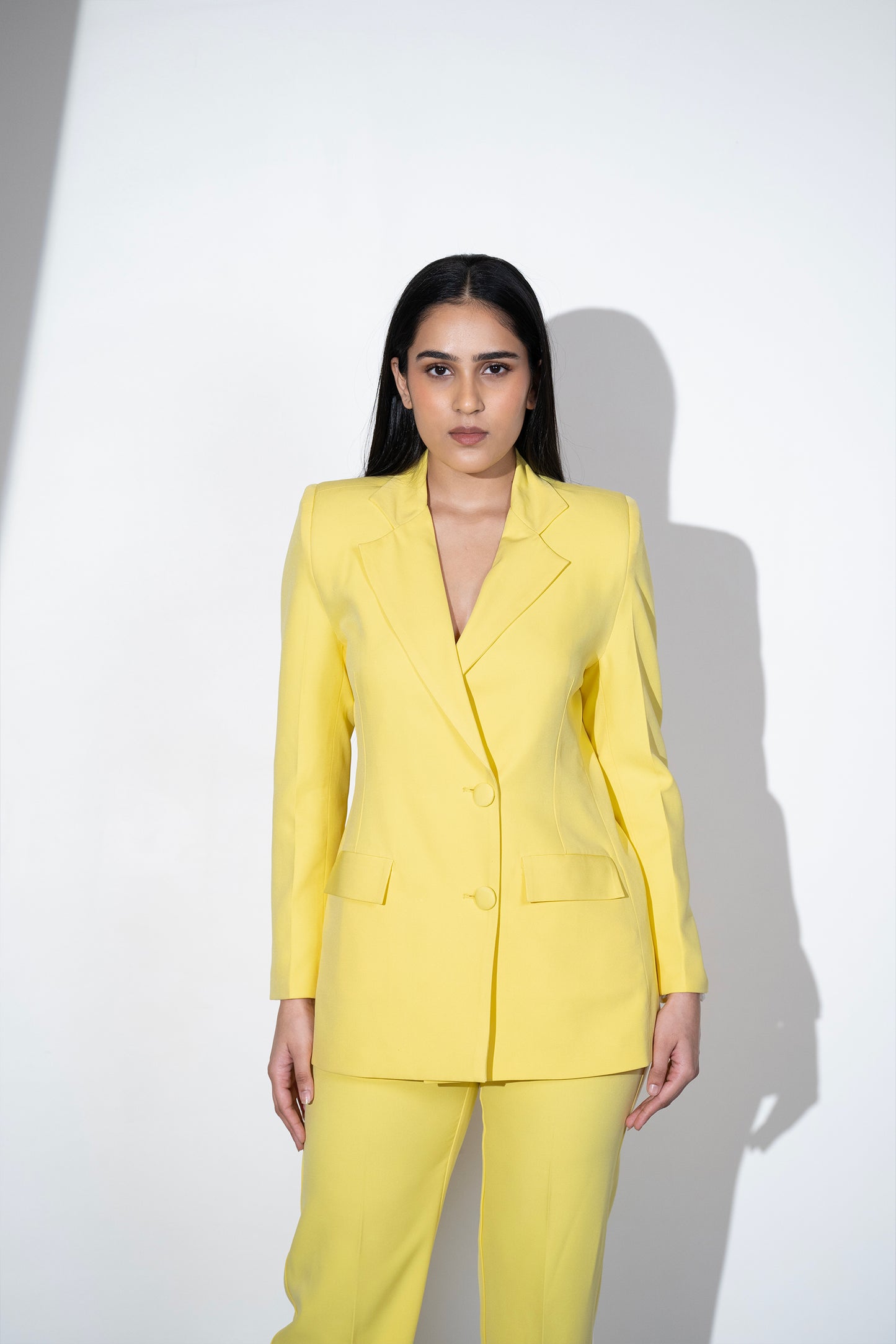VIBRANT YELLOW DOUBLE-BREASTED PANTSUIT