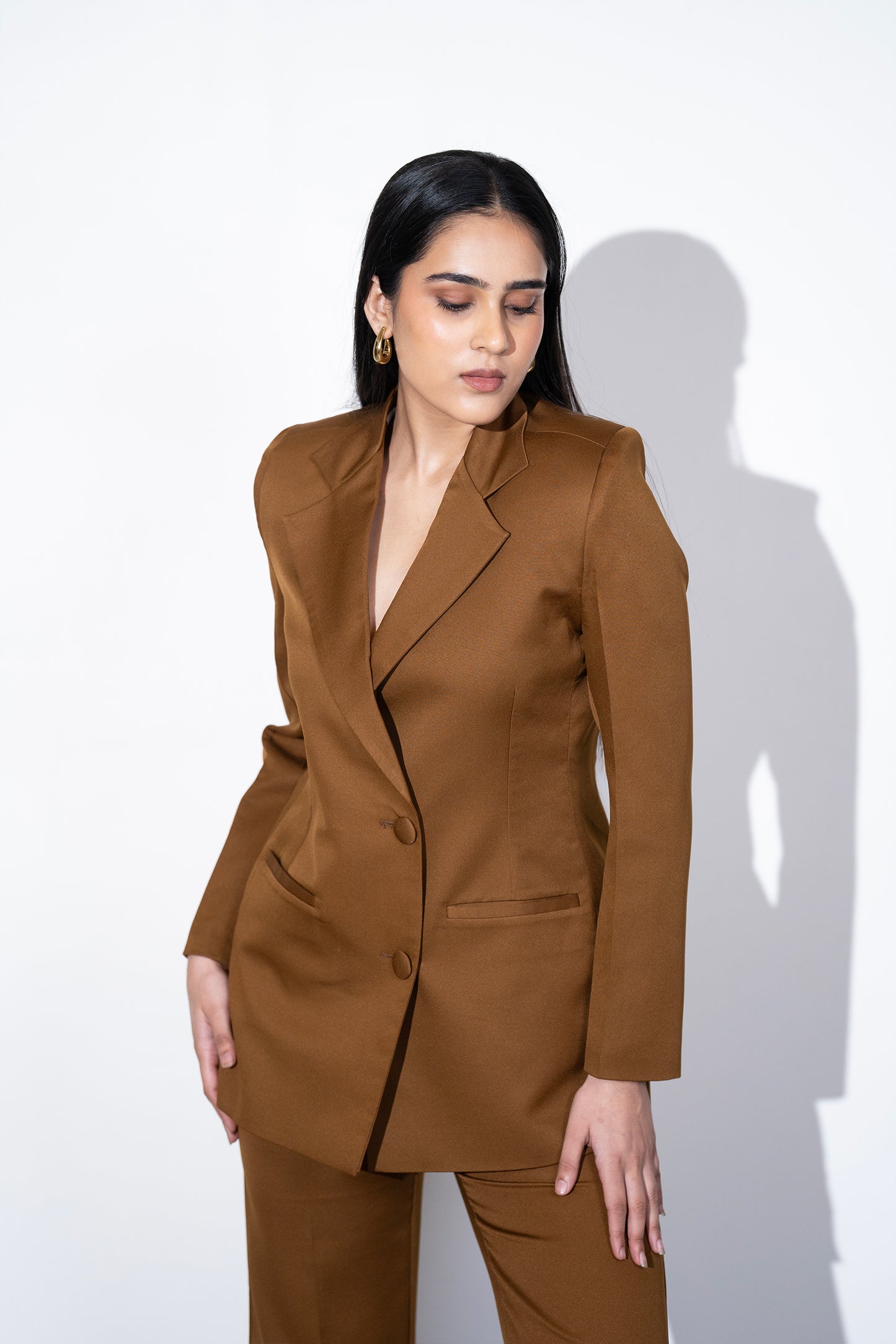 REFINED DOUBLE BREASTED BROWN  PANTSUIT