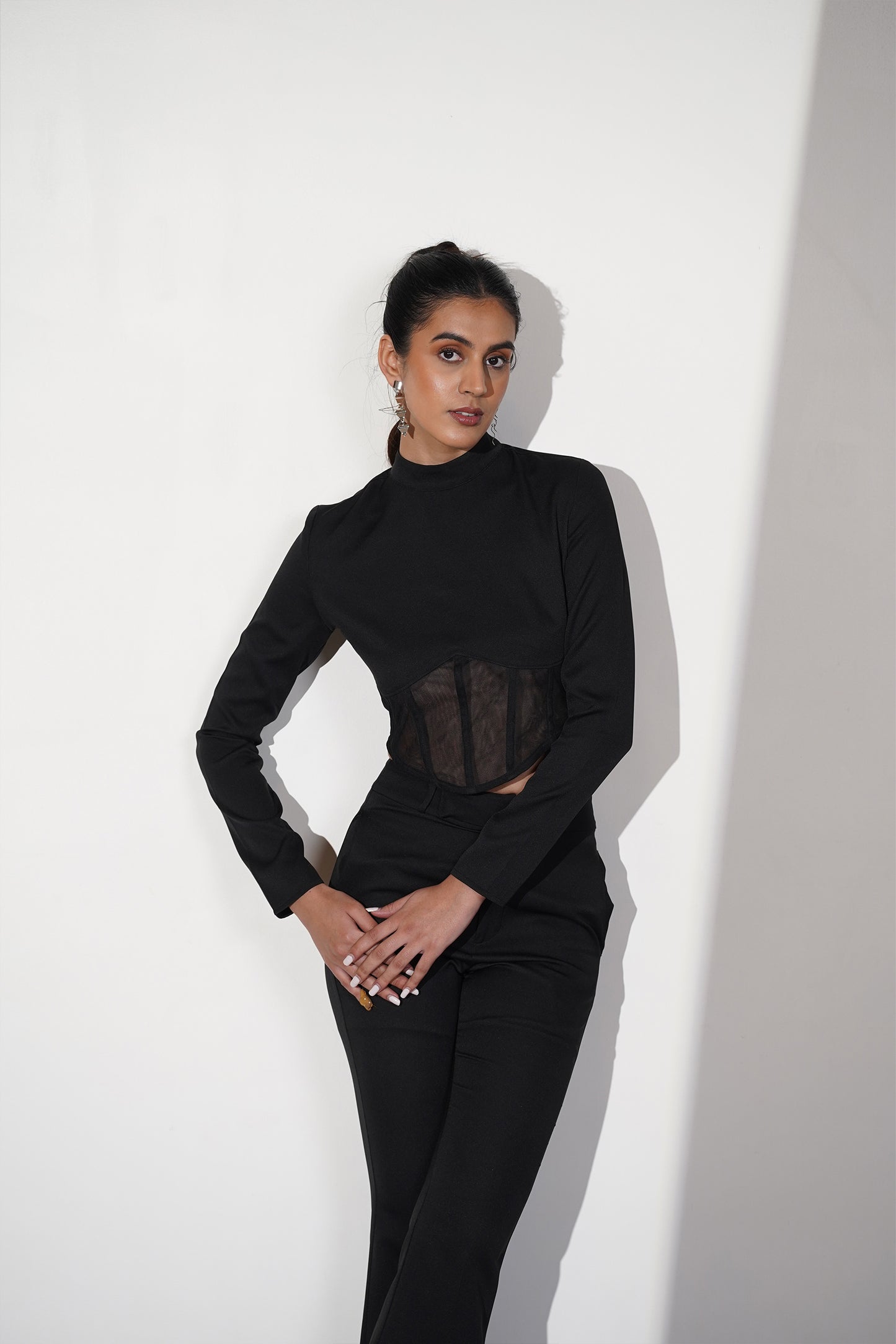 MODEST BLACK COORD SET