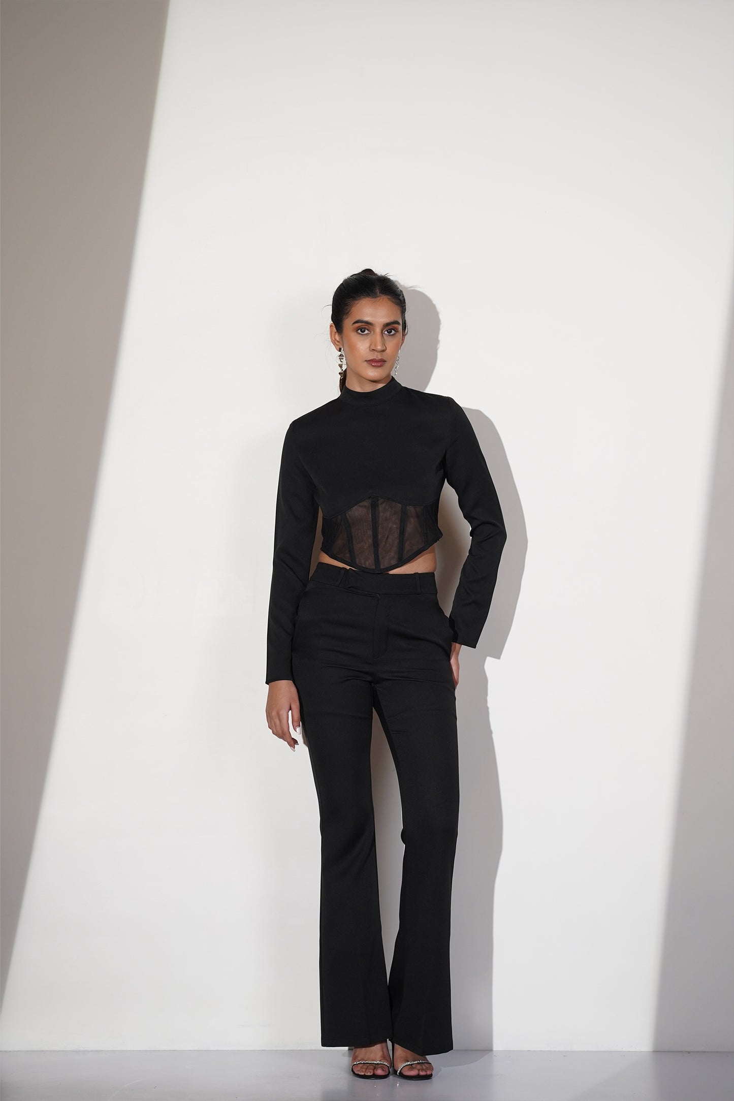 MODEST BLACK COORD SET