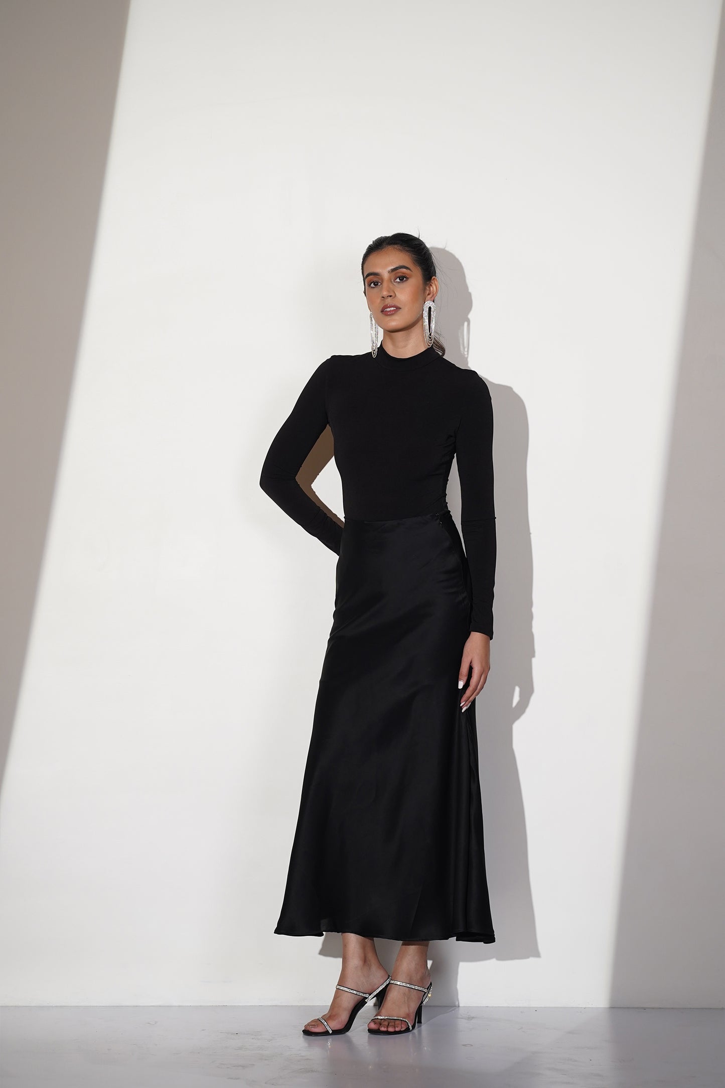 ROYAL CHARM - BODYSUIT AND A MATCHING SKIRT