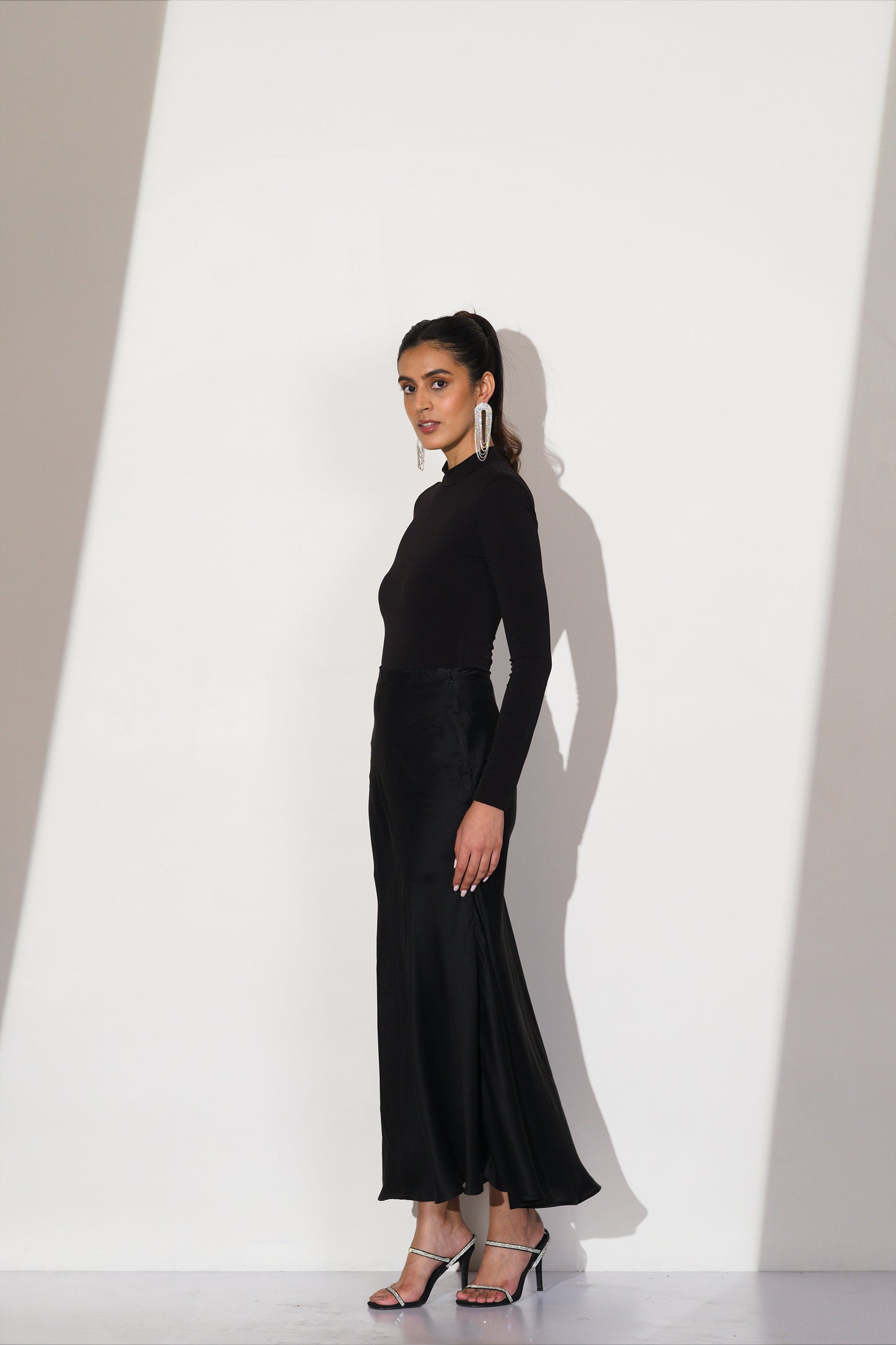 ROYAL CHARM - BODYSUIT AND A MATCHING SKIRT