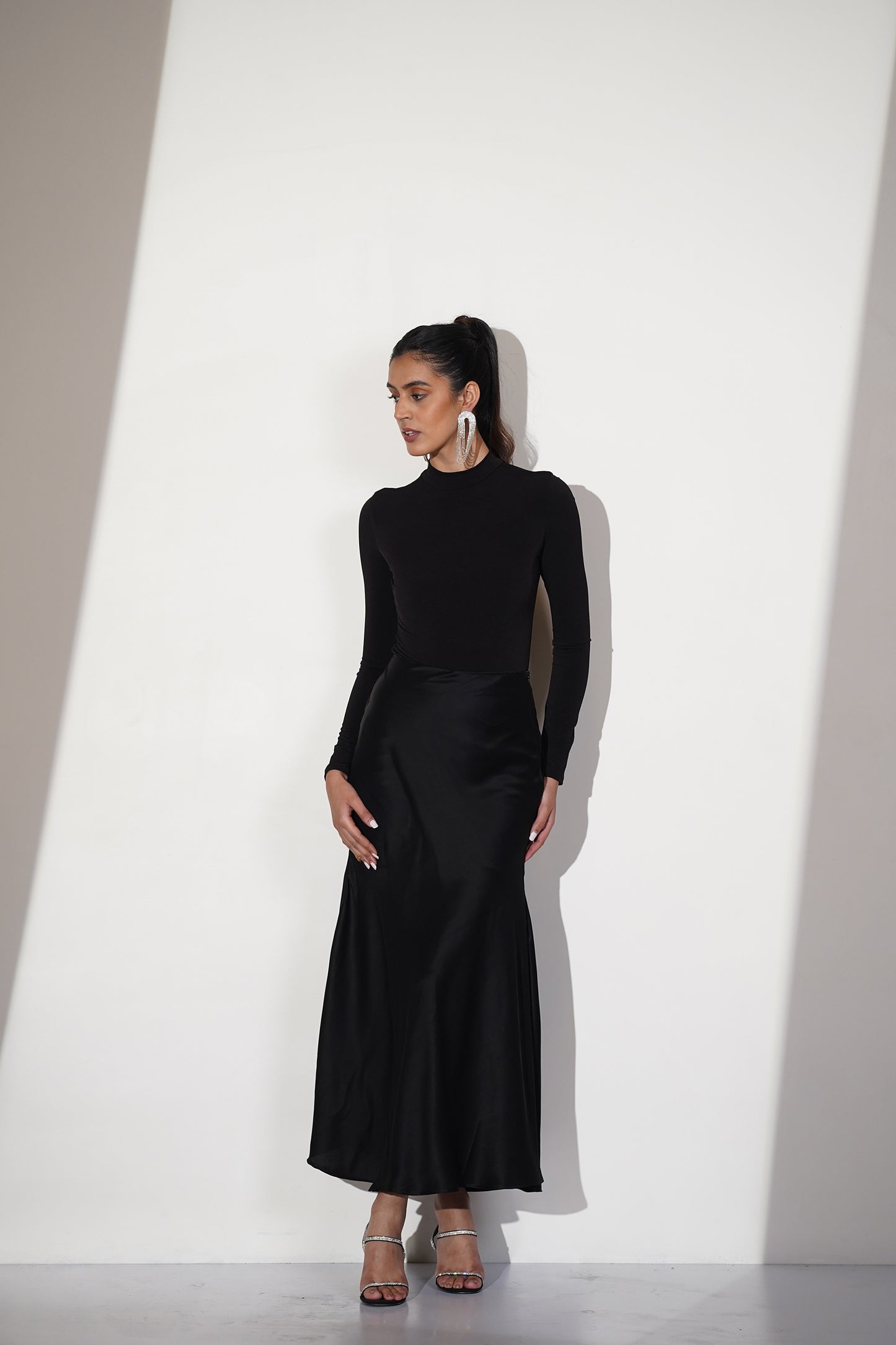 ROYAL CHARM - BODYSUIT AND A MATCHING SKIRT