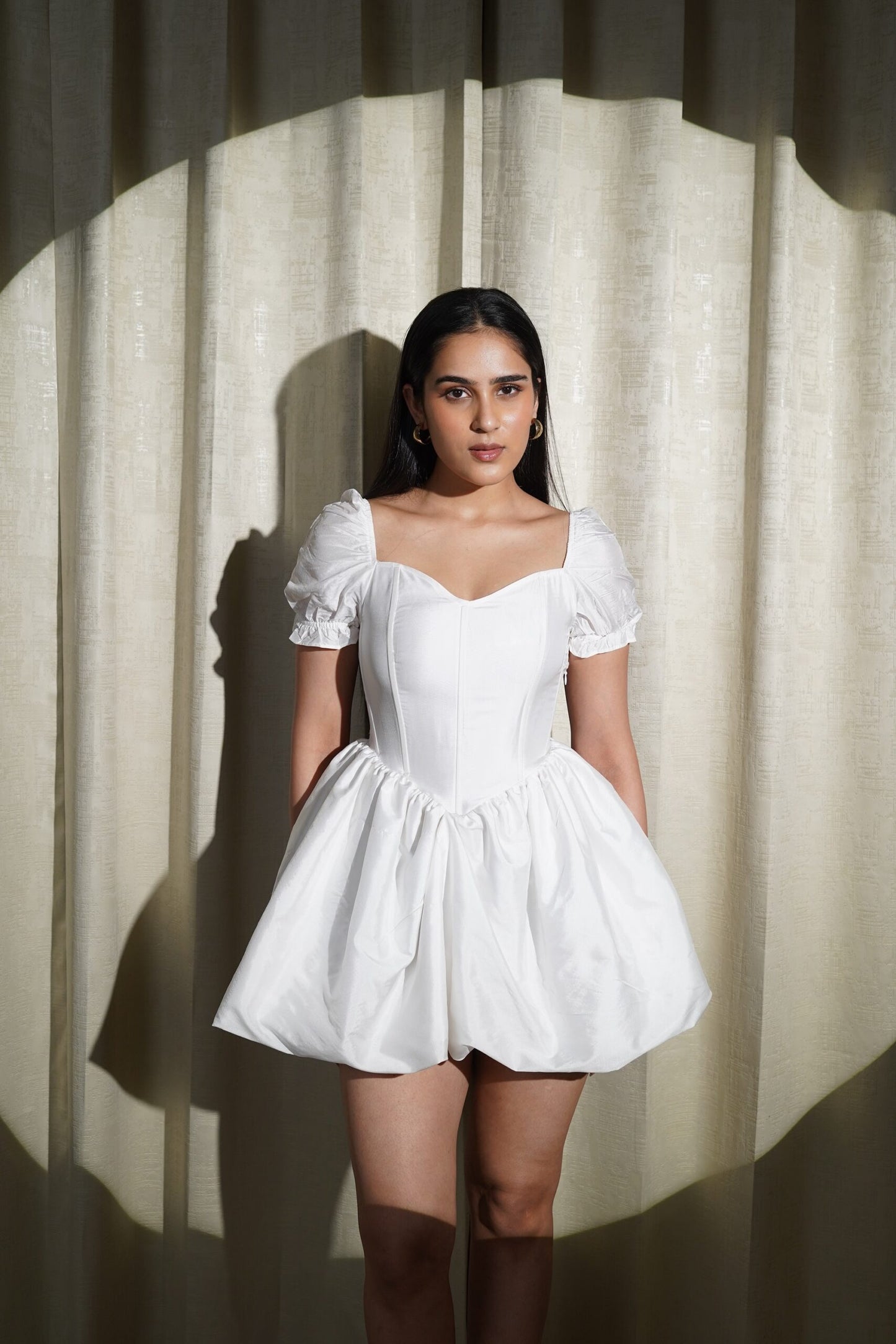 LUSTRE OF LOVE - WHITE DRESS CRISP TEXTURE AND ELEGANT SHEEN