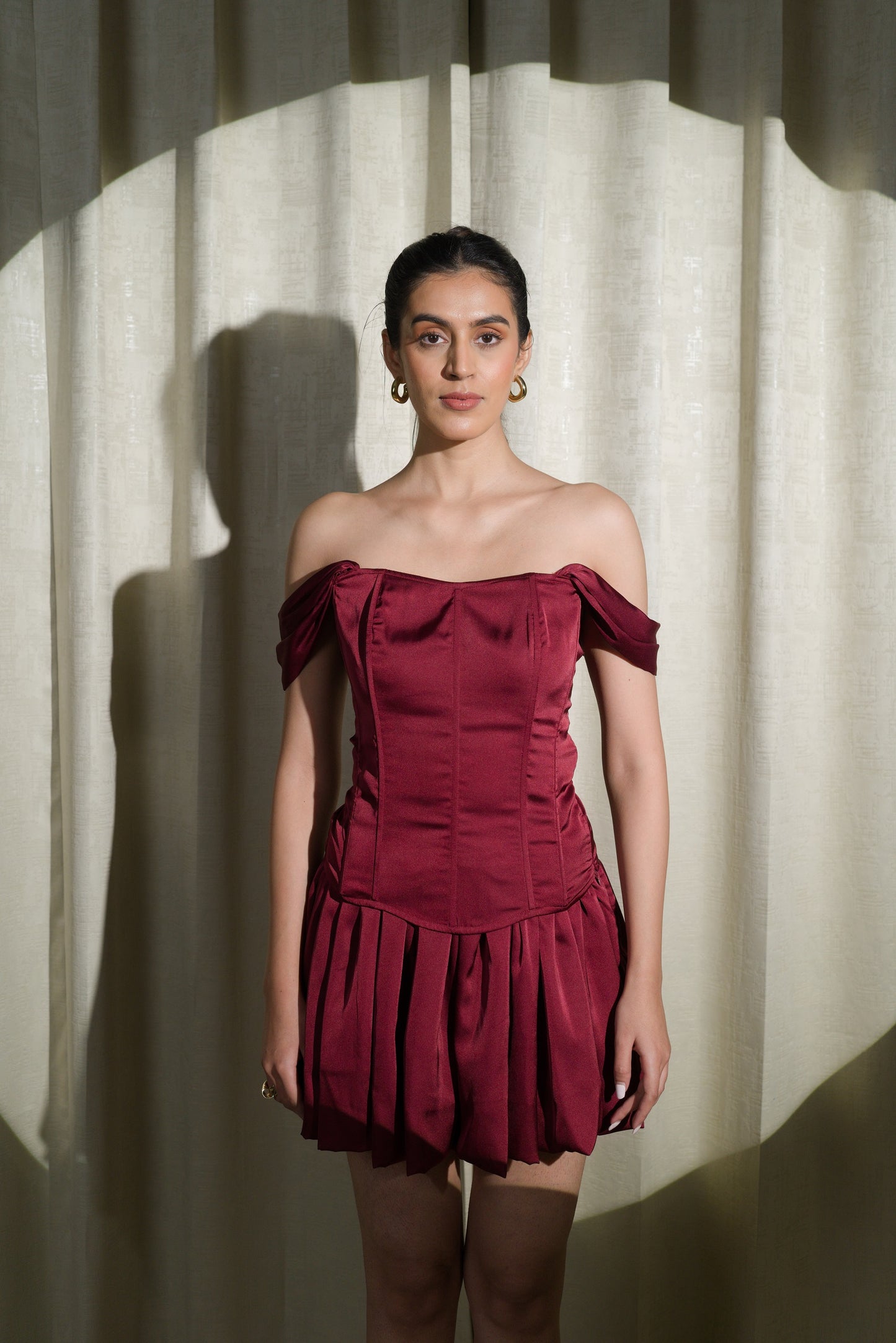 AELIA - STRUCTURED CORSET TOP AND A PLAYFUL BALLOON-STYLE SHORT SKIRT