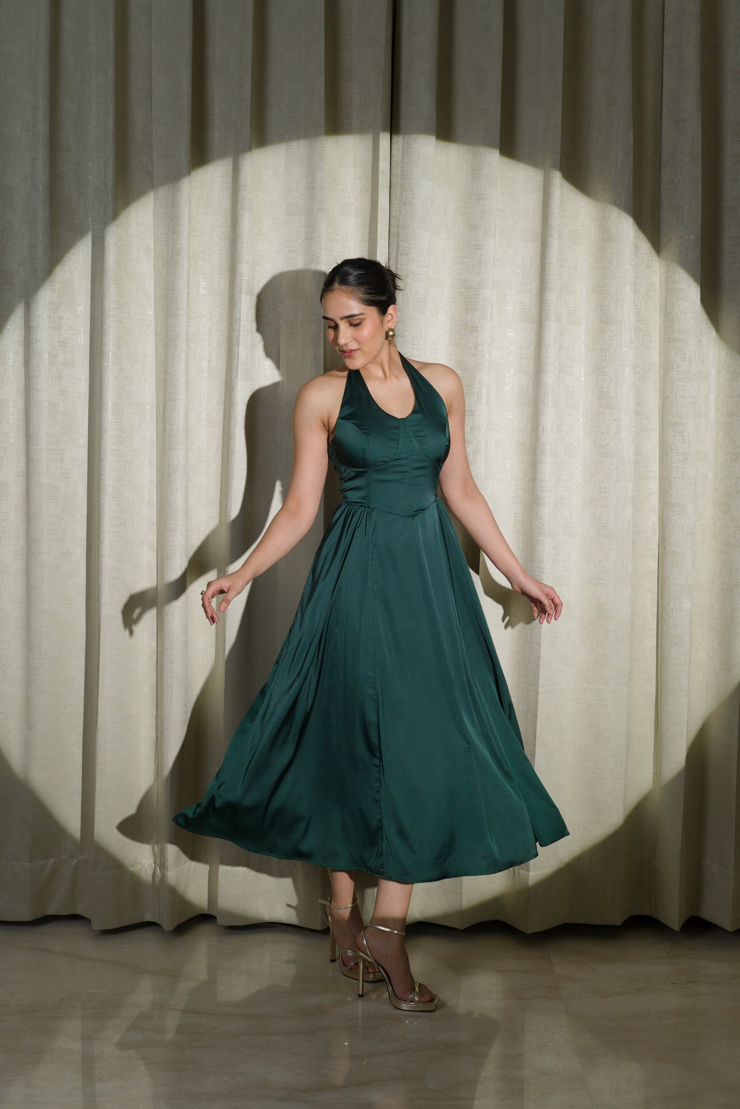 QUEENLY BLISS -  LUXURIOUS DARK GREEN CORSET DRESS