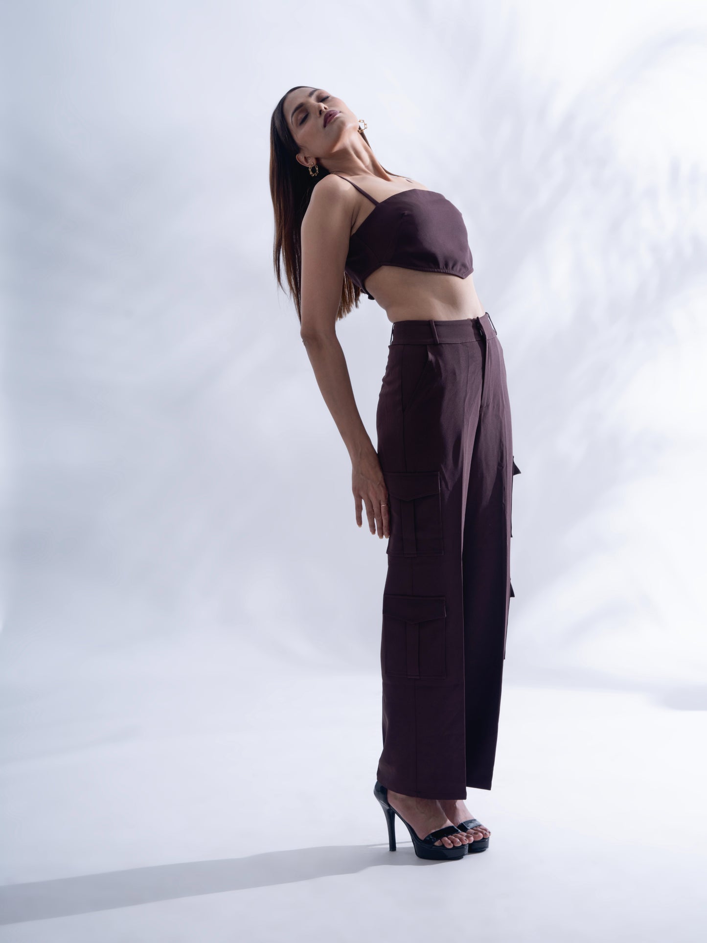 MULTIPURPOSE - Cargo pants with a top