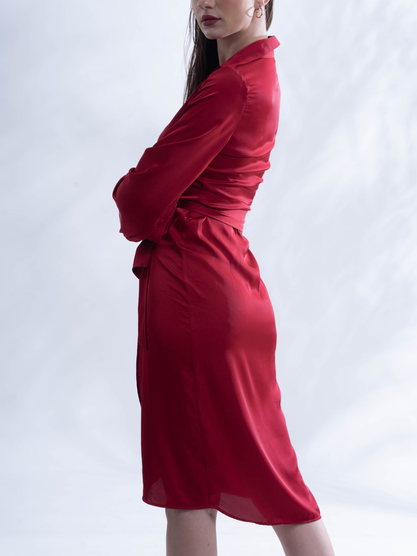 SUBTLE ELEGANCE - Satin dress