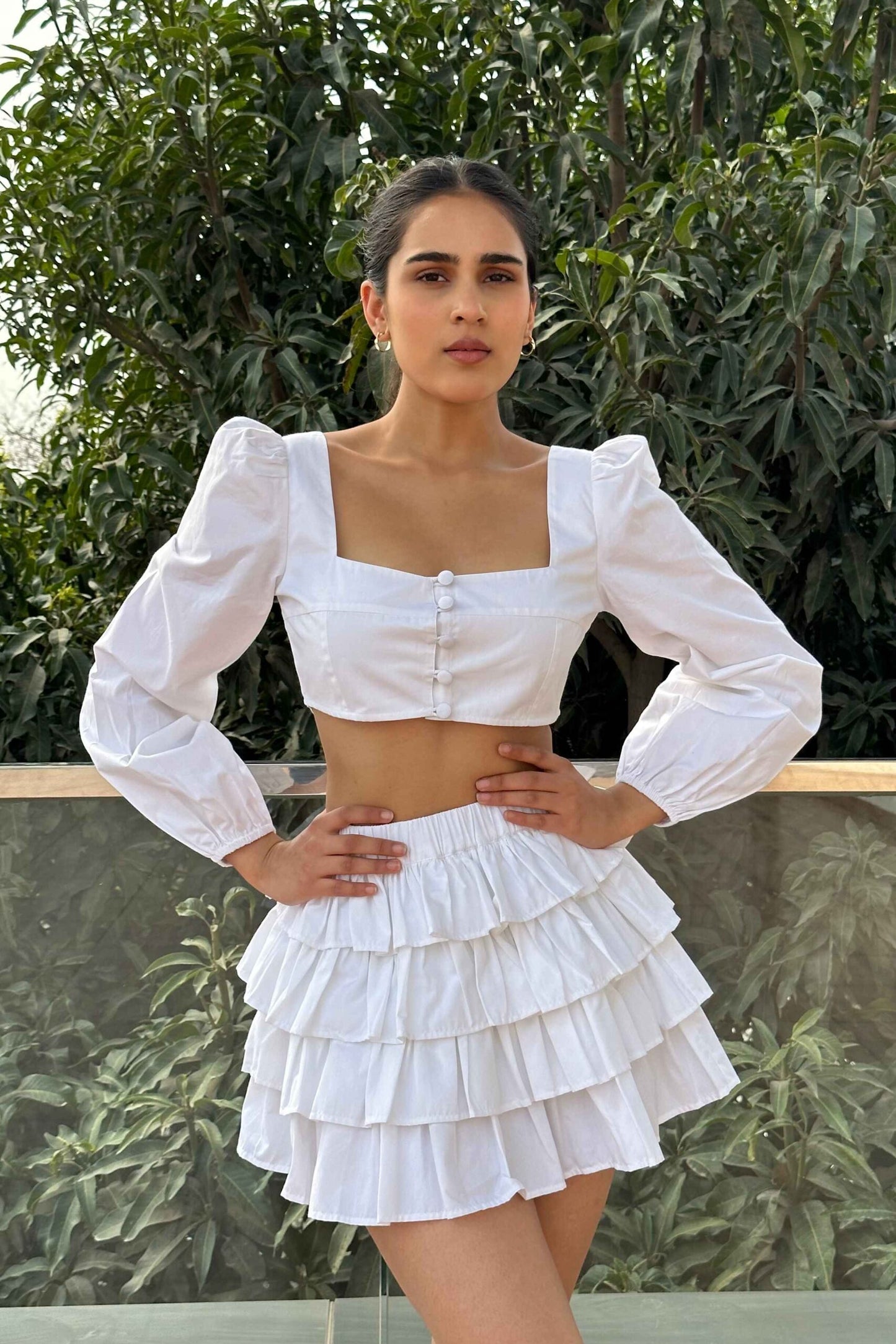 BLUSH – Crop top with a Ruffle skirt