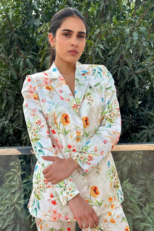 BOUNDLESS – Printed Satin Blazer with Straight Pants (Set)