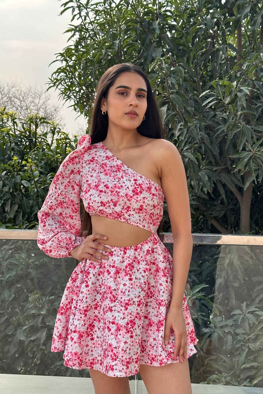 FLORAL FANTASY – One shoulder floral dress