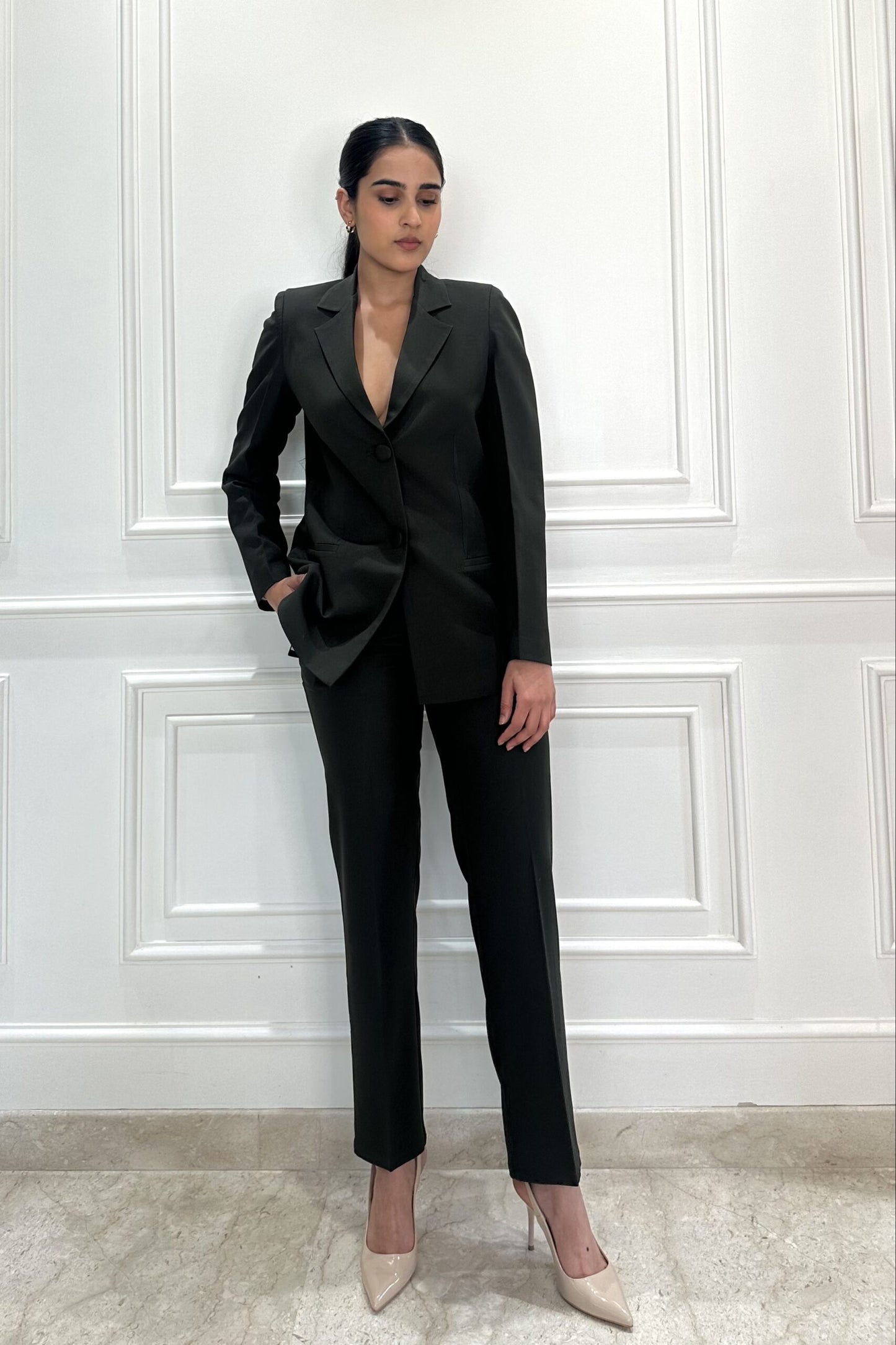 ICONIC - Olive Green Blazer Set