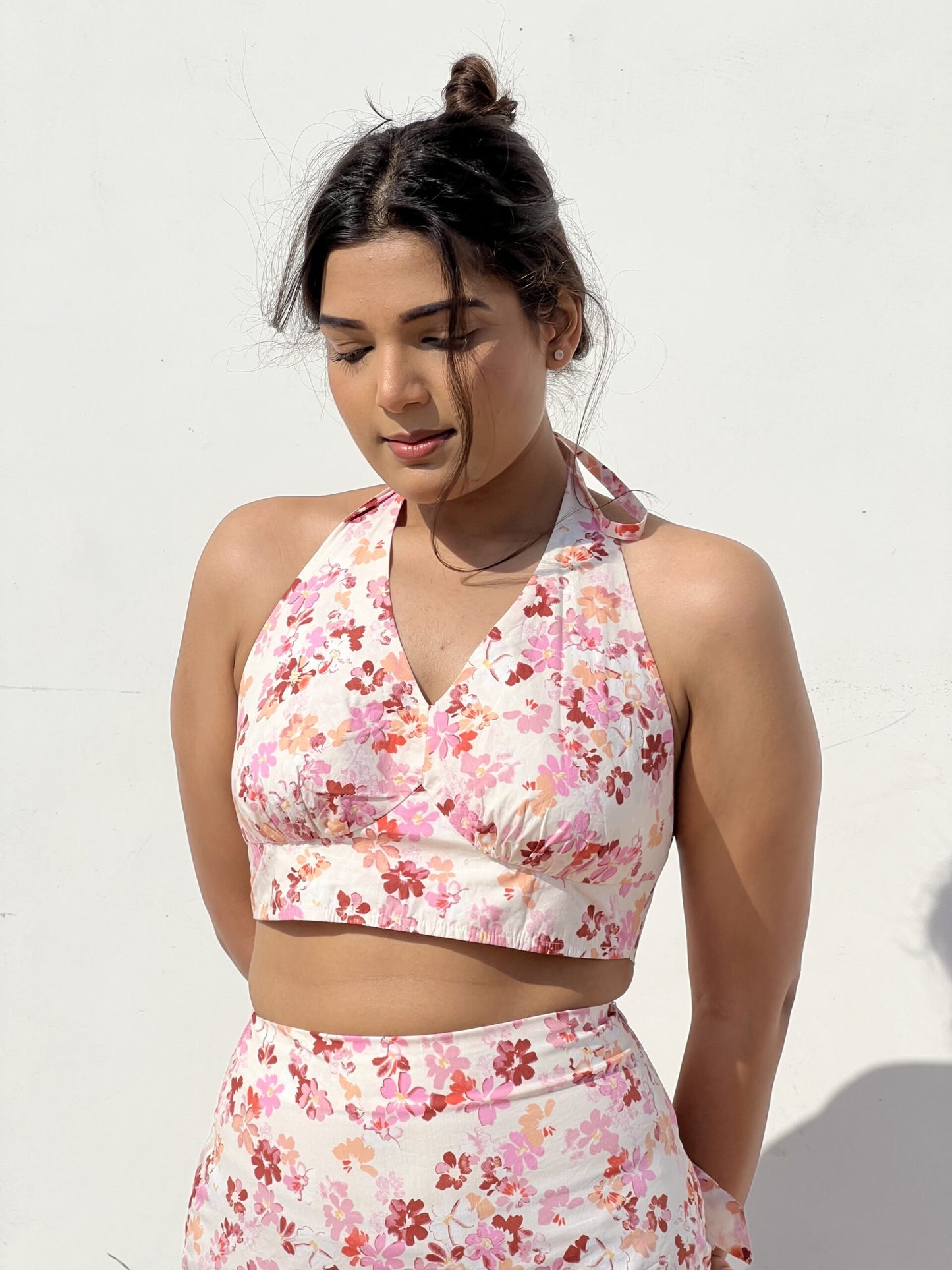 SOFT AS FLOWER - Halter neck top with skirt