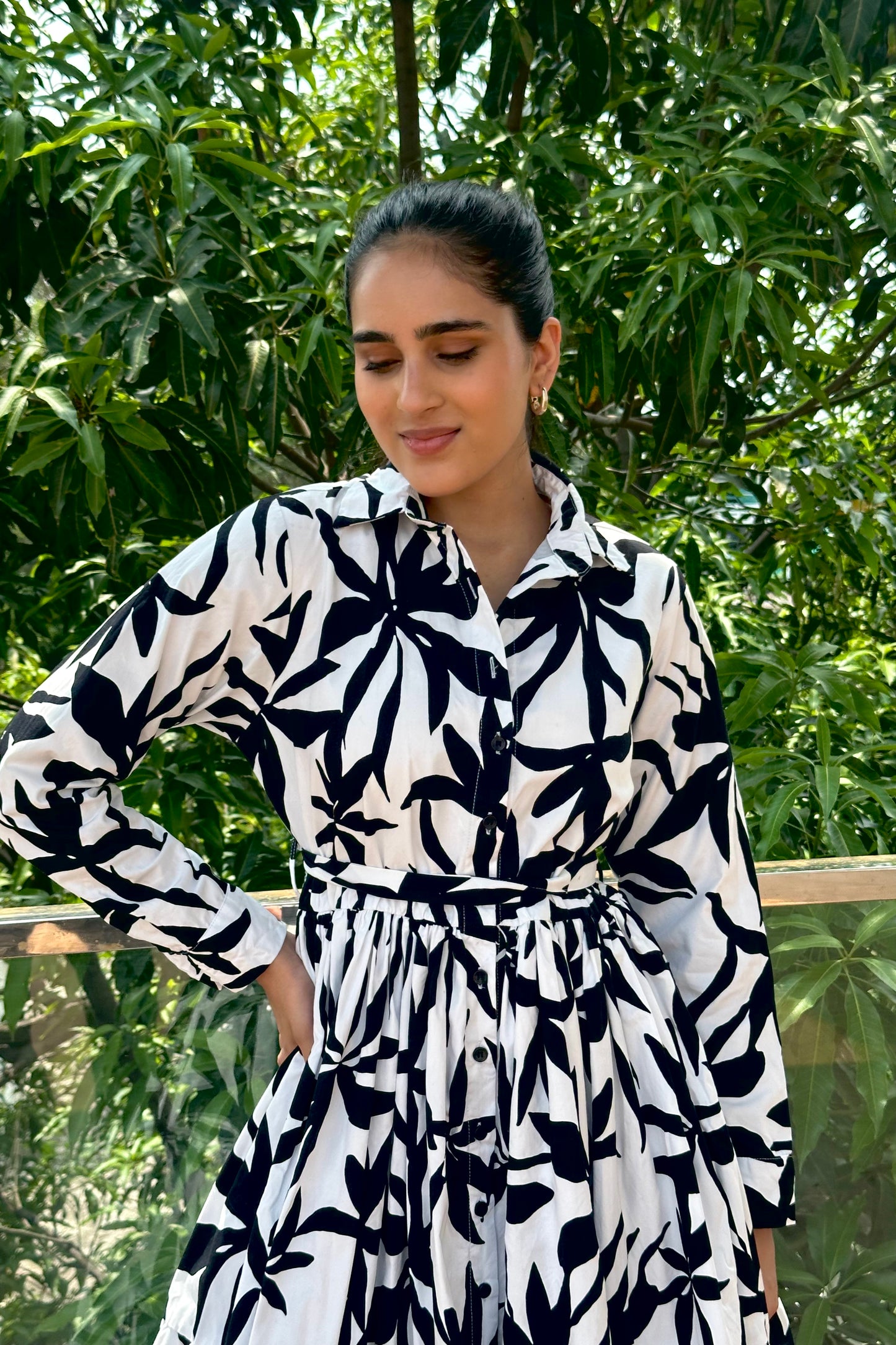 PALMA - Monochrome shirt dress