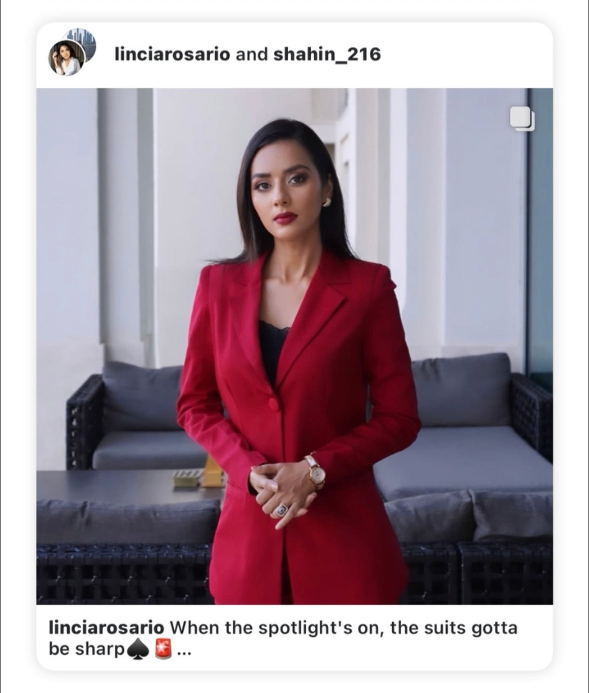 ICONIC - Red blazer with straight pants (Set)