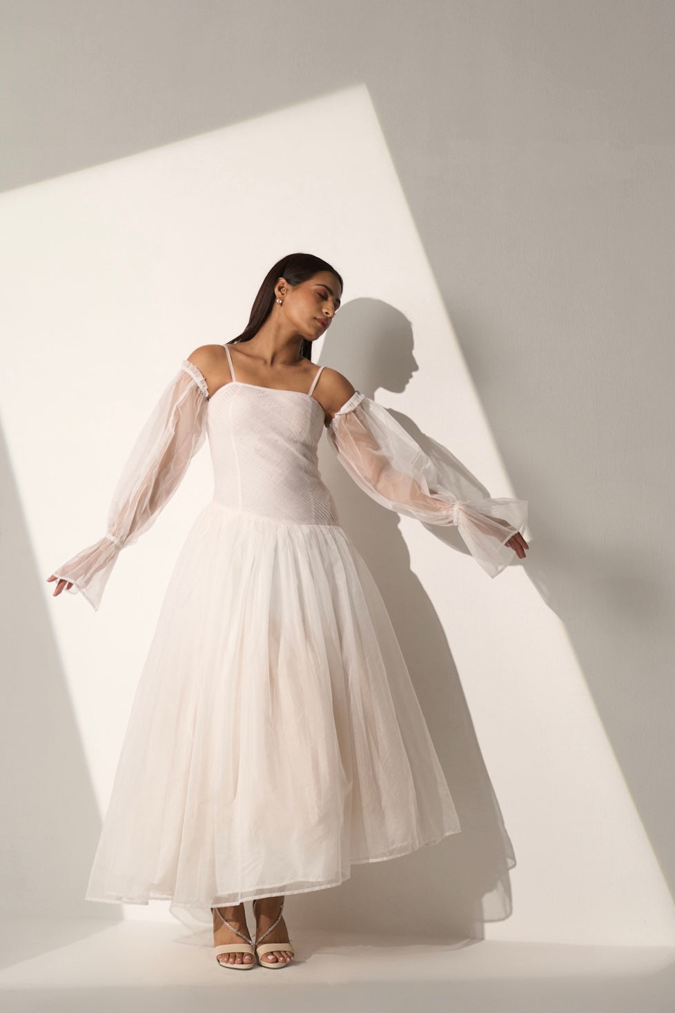 FAIRYTALE - White organza flared dress
