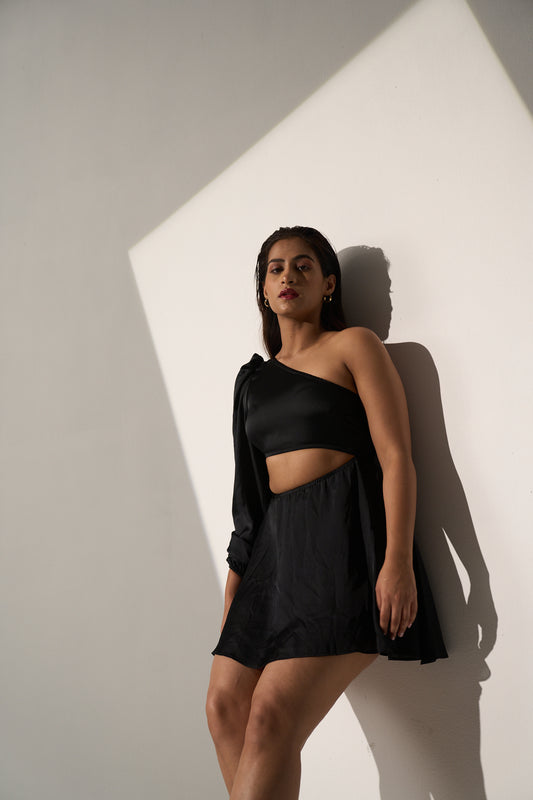GLAM - One shoulder Black Satin dress