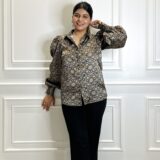 GOLDEN GIRL – Printed Golden satin shirt